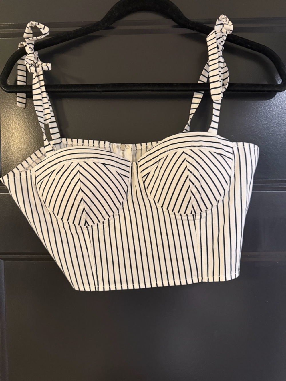 superdown Black & White Striped Tie-Shoulder Bustier Crop Top